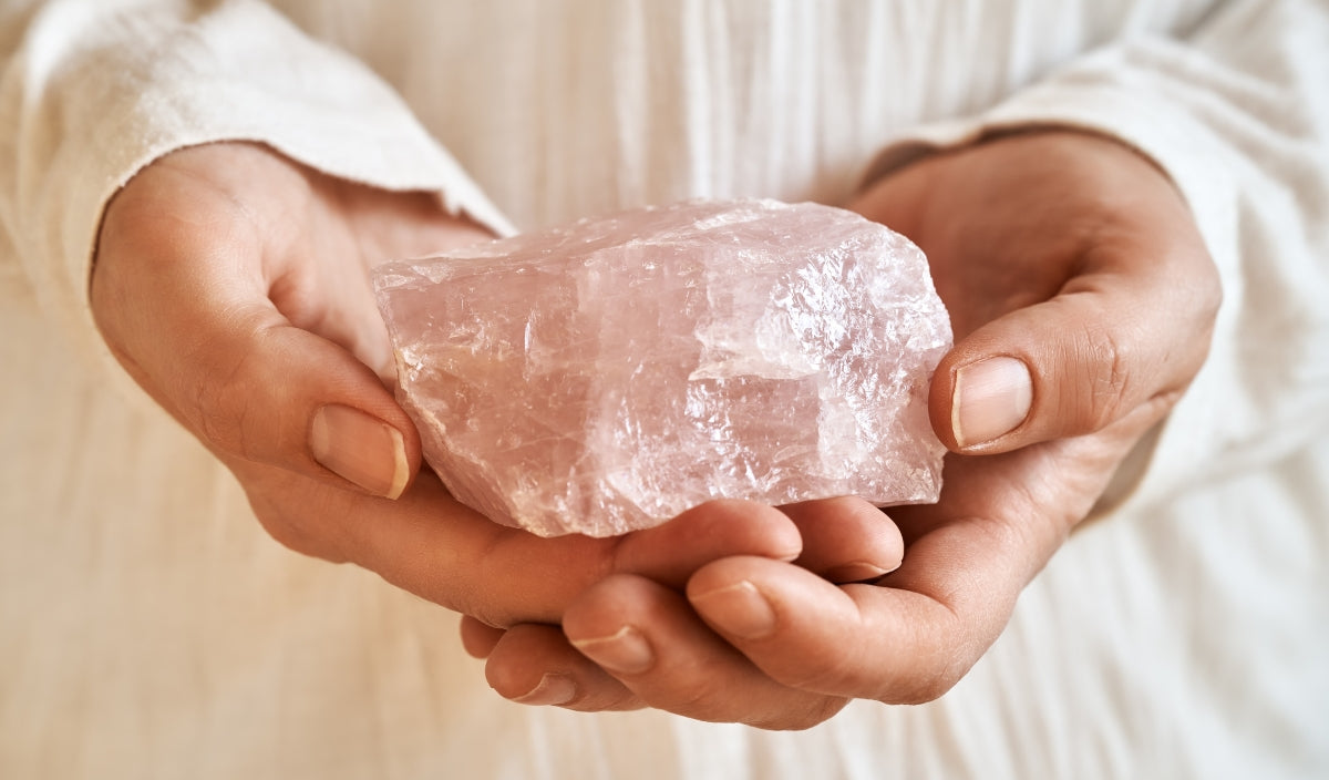 Enhancing Wellness: How Healing Stones Complement Other Practices